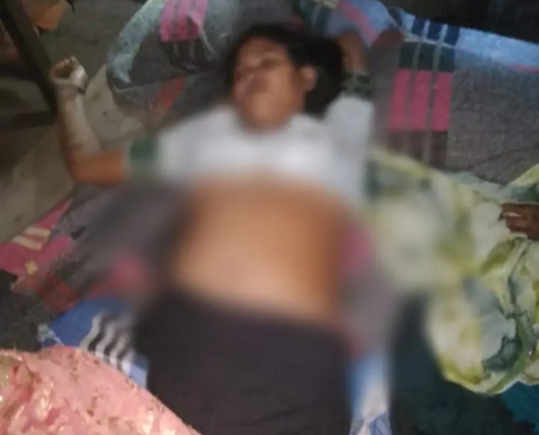 सरगुजा : ‘लाश बिछाकर नाचता रहा कातिल पति!’ बिस्तर में करंट दौड़ाकर दी खौफनाक मौत, वजह जानकर कांप जाएगी रूह…