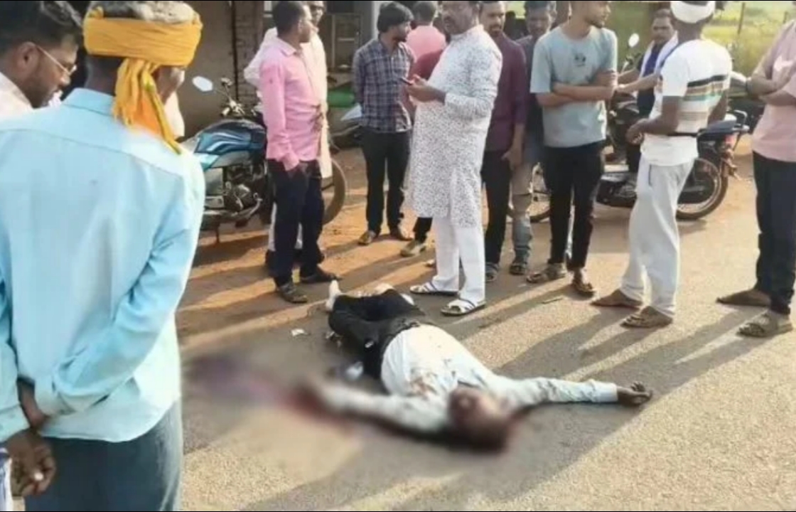 सड़क हादसे ने छीना होनहार शिक्षक : बालोद में अज्ञात वाहन की चपेट में आने से कॉमर्स लेक्चरर की मौत